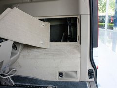 2011款 Vinao 2.5L 自动 领航型 7座