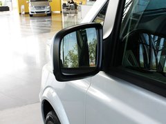 2011款 Vinao 2.5L 自动 领航型 7座