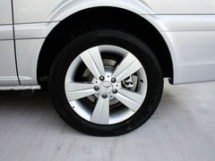2011款 Vinao 2.5L 自动 领航型 7座