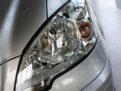 2011款 Vinao 2.5L 自动 领航型 7座