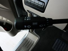 2011款 Vinao 2.5L 自動(dòng) 領(lǐng)航型 7座