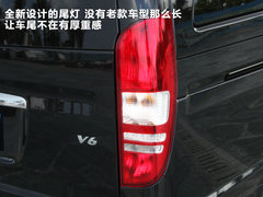 2011款 Vinao 2.5L 自动 领航型 7座
