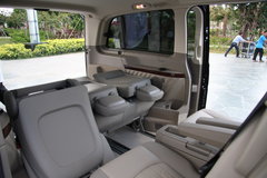 2011款 Vinao 2.5L 自动 领航型 7座