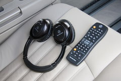 2011款 Vinao 2.5L 自动 领航型 7座