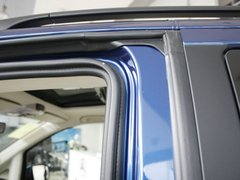 2011款 Vinao 2.5L 自动 领航型 7座