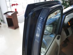 2011款 Vinao 2.5L 自动 领航型 7座