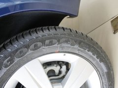 2011款 Vinao 2.5L 自动 领航型 7座