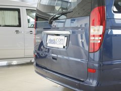 2011款 Vinao 2.5L 自动 领航型 7座
