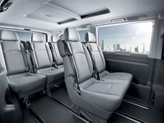 2011款 2.5L 自动 精英型 9座