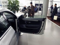 2011款 1.8TSI DSG 尊贵型