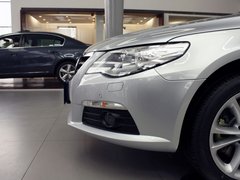 2011款 1.8TSI DSG 尊贵型