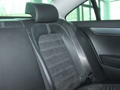 2011款 2.0TSI DSG 豪华型