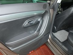 2011款 2.0TSI DSG 豪华型