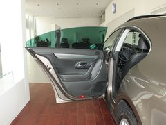 2011款 2.0TSI DSG 豪华型