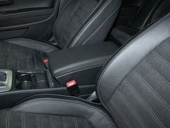 2011款 2.0TSI DSG 豪华型