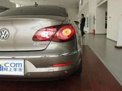 2011款 2.0TSI DSG 豪华型