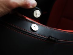 2011款 3.6L 自动 传奇性能版