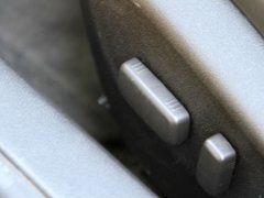 2011款 3.6L 自动 传奇性能版
