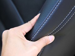 2011款 3.6L 自动 传奇性能版