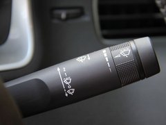 2011款 3.6L 自动 传奇性能版