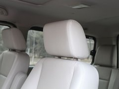 2011款 2.0T 手动 公务版 7座