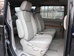2011款 2.0T 手动 公务版 7座