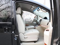 2011款 2.0T 手动 公务版 7座