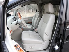 2011款 2.0T 手动 公务版 7座