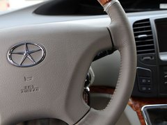 2011款 2.0T 手动 公务版 7座
