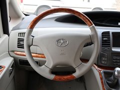 2011款 2.0T 手动 公务版 7座