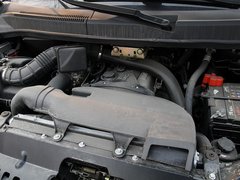 2011款 2.0T 手动 公务版 7座