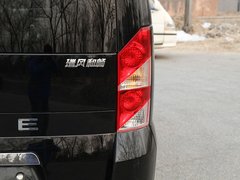 2011款 2.0T 手动 公务版 7座