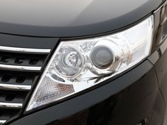2011款 2.0T 手动 公务版 7座