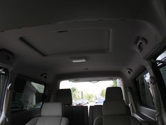 2011款 2.0T 手动 商务版 7座