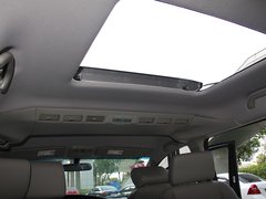 2011款 2.0T 手动 商务版 7座