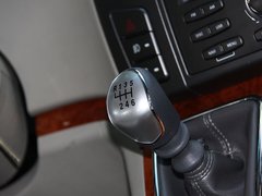 2011款 2.0T 手动 商务版 7座