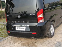 2011款 2.0T 手动 商务版 7座