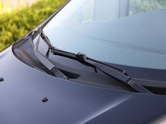 2011款 2.0T 手动 商务版 7座