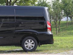 2011款 2.0T 手动 商务版 7座