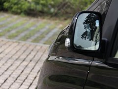 2011款 2.0T 手动 商务版 7座