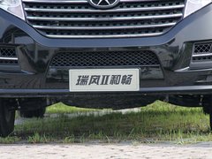 2011款 2.0T 手动 商务版 7座