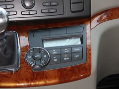2011款 2.0T 手动 商务版 7座
