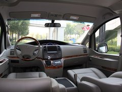 2011款 2.0T 手动 商务版 7座