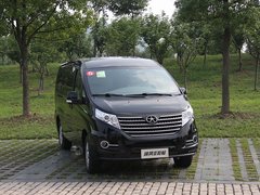 2011款 2.0T 手动 商务版 7座