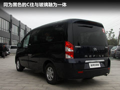 2011款 2.0T 手动 商务版 7座
