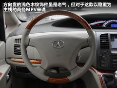 2011款 2.0T 手动 商务版 7座
