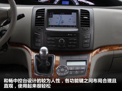 2011款 2.0T 手动 商务版 7座