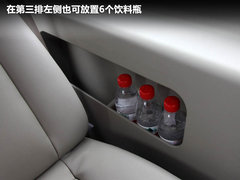 2011款 2.0T 手动 商务版 7座