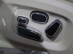 2011款 3.0 自动 全景商务版