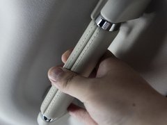 2011款 3.0 自动 全景商务版